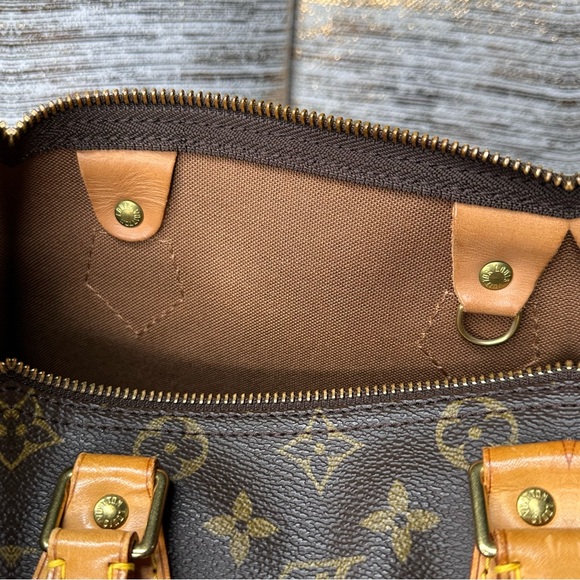 🔥FLASH SALE🔐 LV Speedy 25 in Monogram Print with 🔐, Twillies, & Bag Organizer - Picture 10 of 16